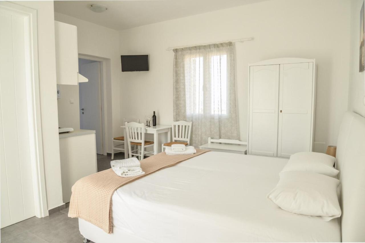 Zeras Apartments Адамас Экстерьер фото