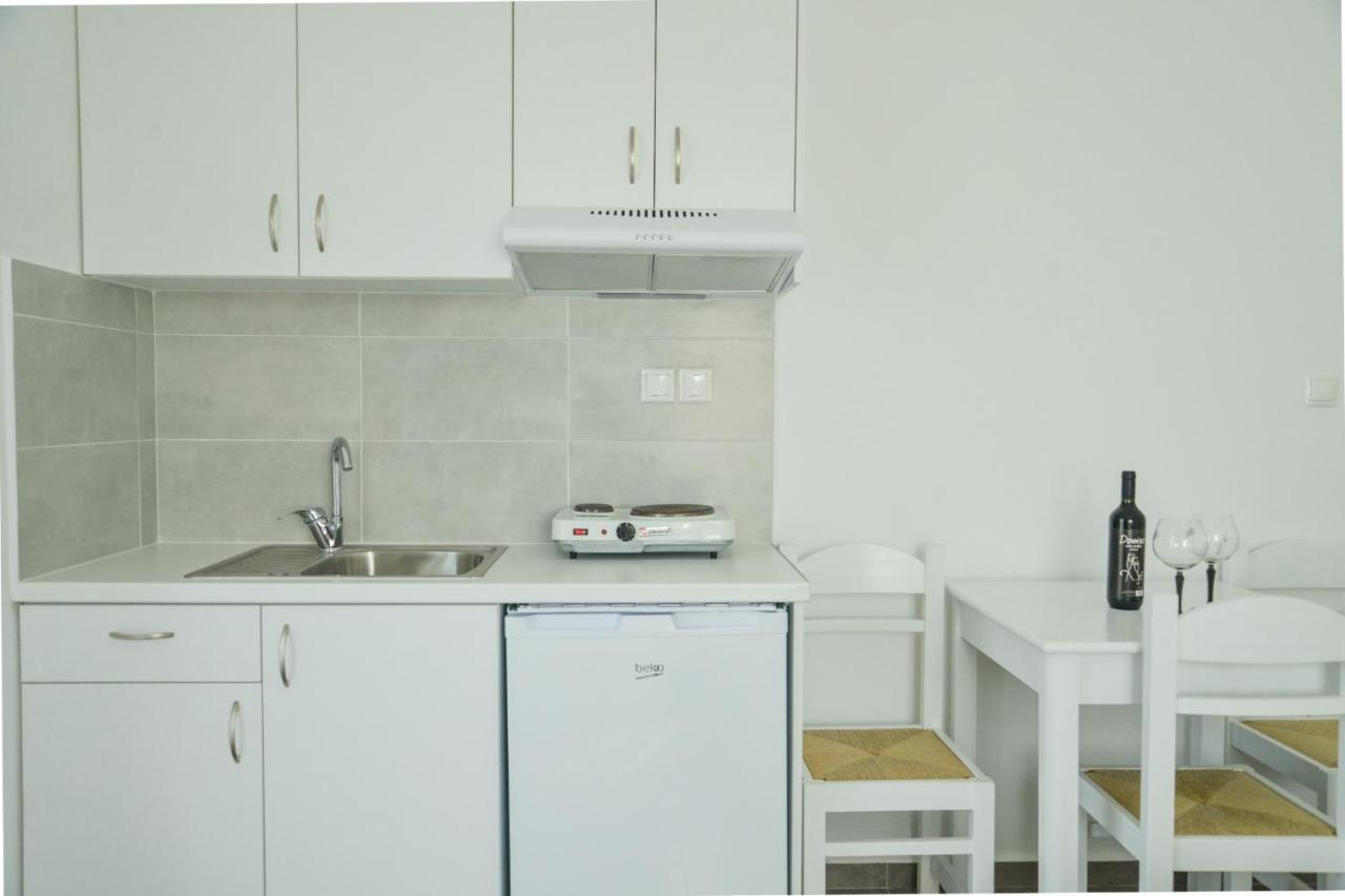 Zeras Apartments Адамас Экстерьер фото
